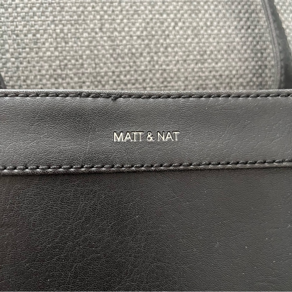 NEW Matt & Nat adjustable crossbody black vegan leather bag with 2 compartments - Picture 2 of 7